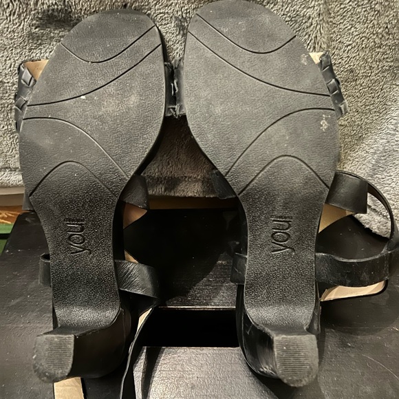 You by Crocs Heels black Size 9 - Picture 3 of 4